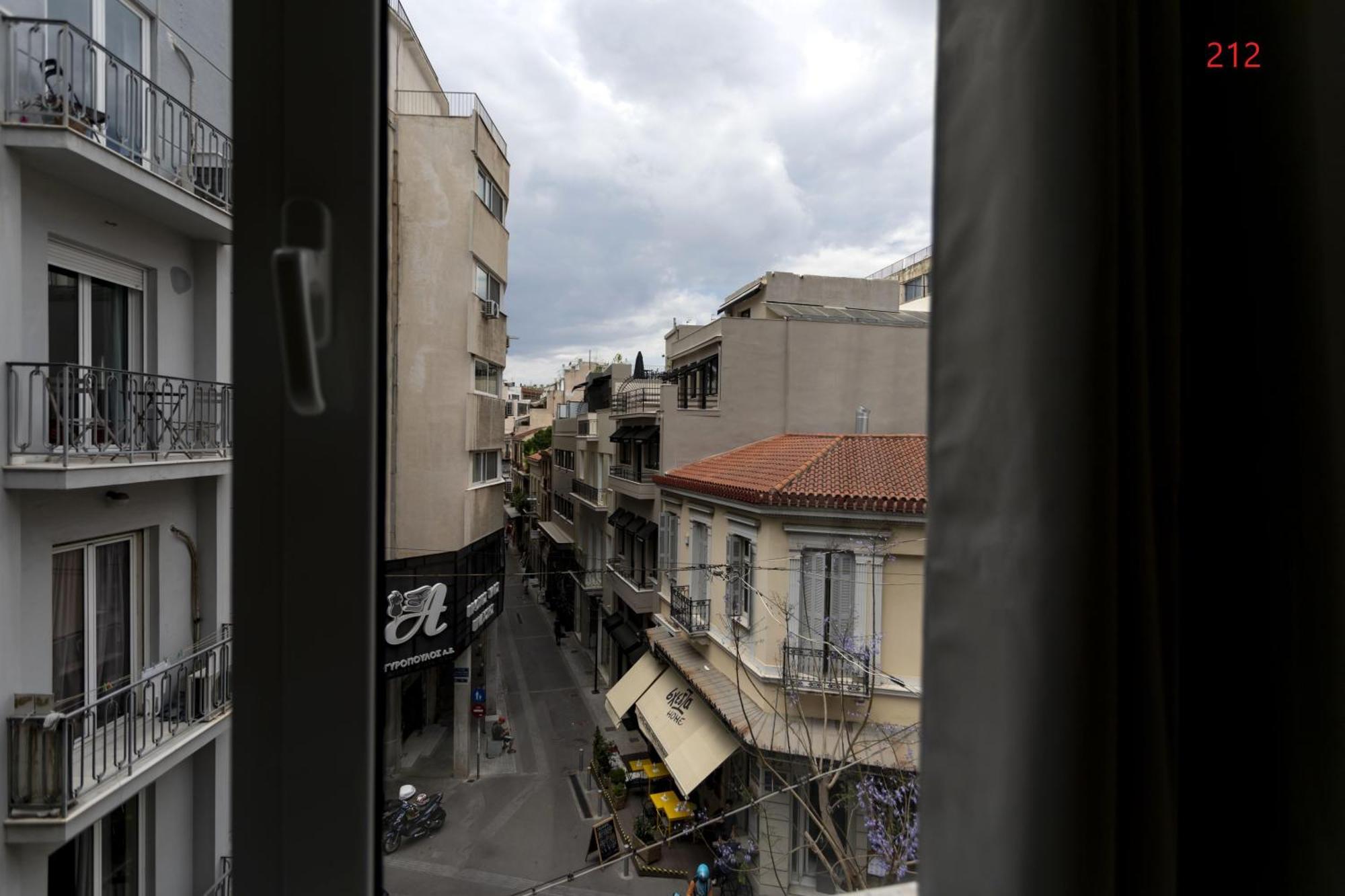 Athens Commercial Экстерьер фото