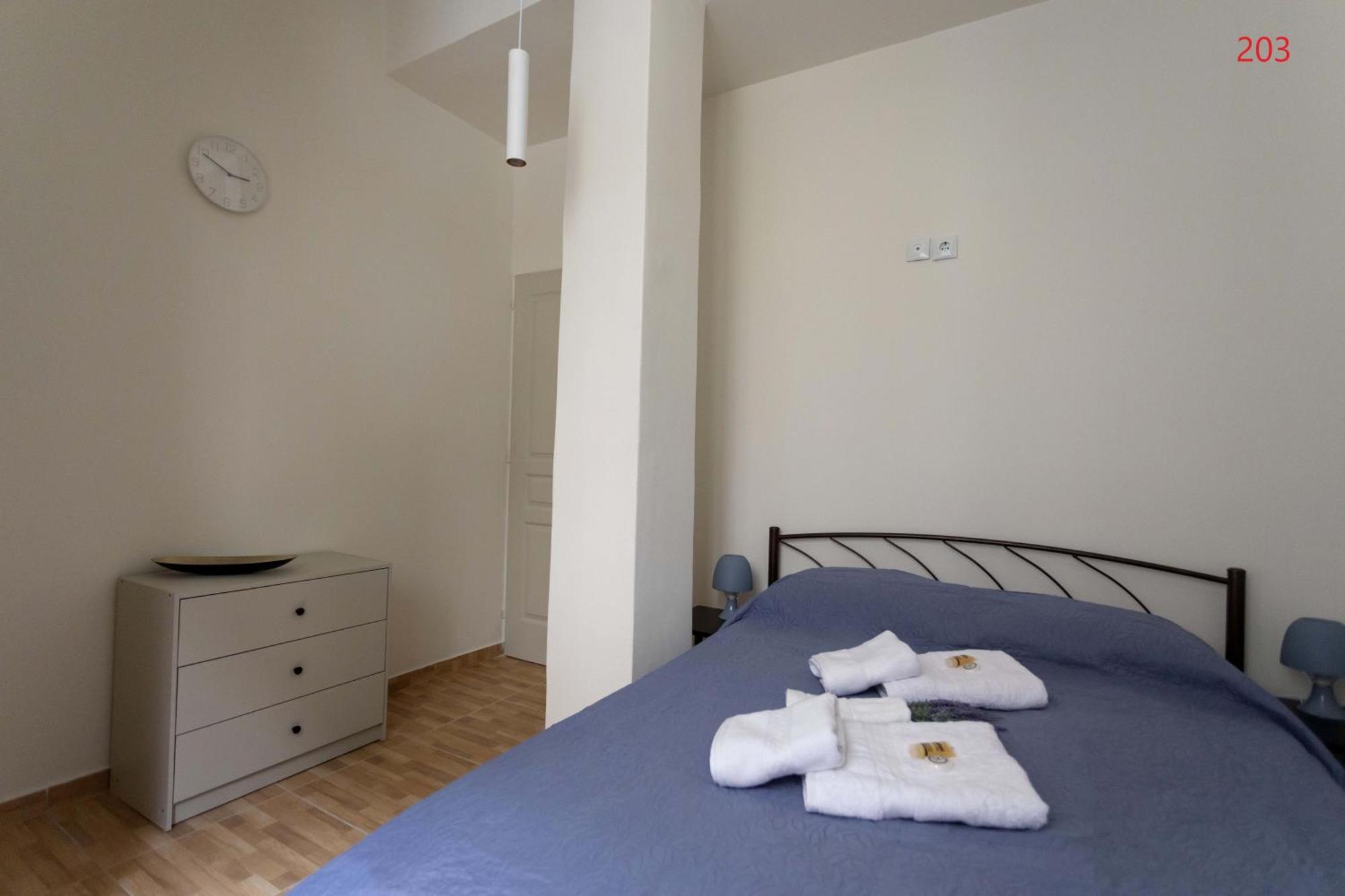 Athens Commercial Экстерьер фото